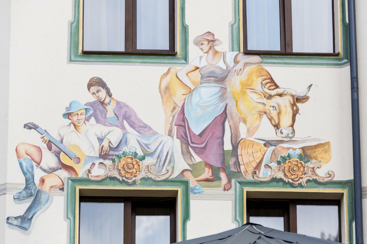 Baron Spa Hotel - Museum Yaremche Exterior foto